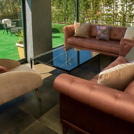 Eyluel Homes Aparthotel